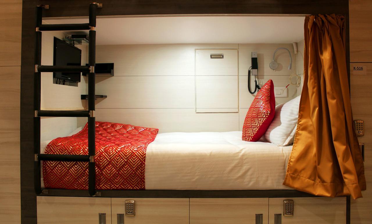 Hotel Kama International Gorakhpur Kültér fotó